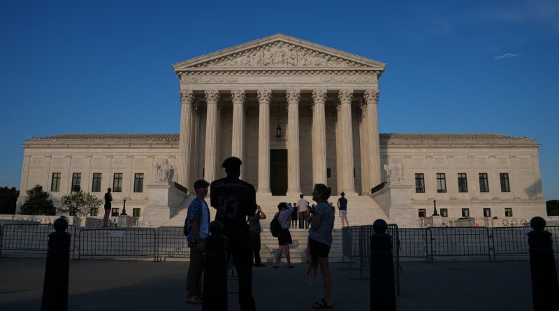 Supreme Court lets Trump resume third-country deportations