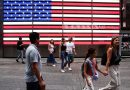 Americans’ incomes rose and poverty fell in 2025, Census Bureau says