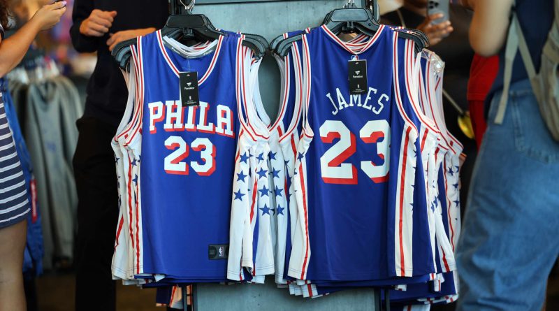 LeBron James boosts ticket, jersey demand for NBA, Philadelphia 76ers