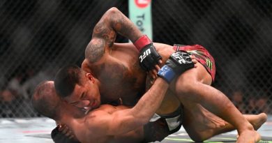 Van dominates Pantoja to retain flyweight belt in UFC 331