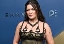 How Isa Briones Achieved Her Greek Goddess Glam at the 2026 Emmys