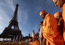 Eiffel Tower chief to quit after female staff replaced by men during religious visit