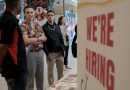 Men lose ground in labor market