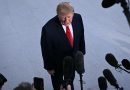 Judge blocks Trump White House media ban