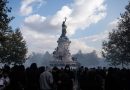 France protests push bond yields higher, euro slips