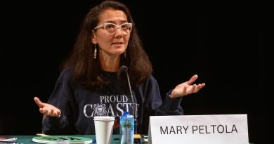 Judge fast-tracks DOJ lawsuit after Peltola motion