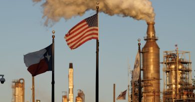 EPA sees little oil price relief on Trump methane rollback