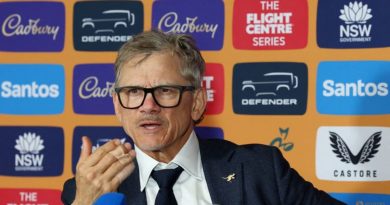 Australia coach Kiss expects an attacking edge from England in November