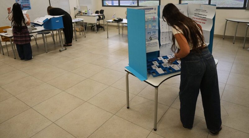 Live Updates: Israel Votes in Election Seen as Referendum on Netanyahu