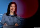 Left Party sues economy minister at top court