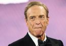 Beloved actor makes rare comments about 200-pound weight loss: ‘I was eating alcoholically’