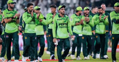PAK vs ENG, 2nd ODI: Minhas, Nawaz star as Pakistan crushes England in tri-series