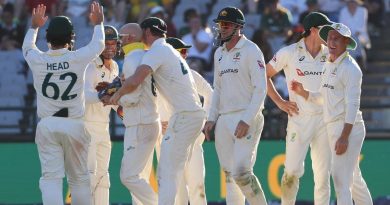 SA vs AUS, 3rd Test, Day 3 highlights: Starc, Lyon strike late to leave Australia in command