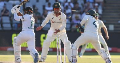 SA vs AUS, 3rd Test Day 3 — Lyon bowls Bavuma late and Australia tightens grip in series decider