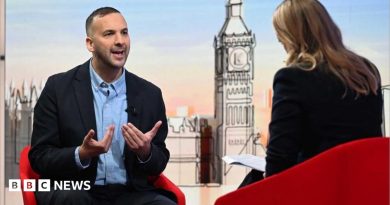 Green Party leader Zack Polanski says he will not overturn Zionism motion
