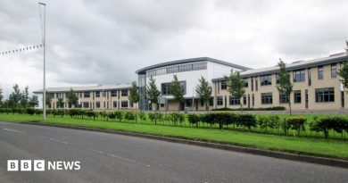 Berwickshire High teacher struck off over ‘low-cut crop top’ comment