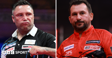 World Grand Prix: Gerwyn Price and Jonny Clayton to meet in last eight