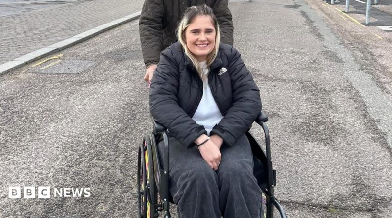 Bath wheelchair user ‘had to crawl’ off GWR train from London