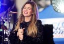 Kelly Clarkson says she got the ‘Pretty Woman’ treatment at Brooklyn store – National
