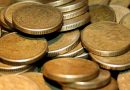 Mexican Peso Falls 4% as Speculators Cut Long Bets
