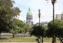 Argentine Police Clash With University March