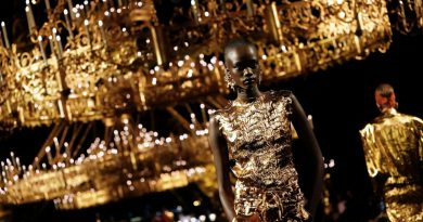 Jennifer Lopez and golden glamour dazzle at Paris Fashion Week