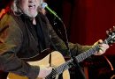 John Anderson, country music star whose hits included ‘Wild and Blue,’ dies at 71